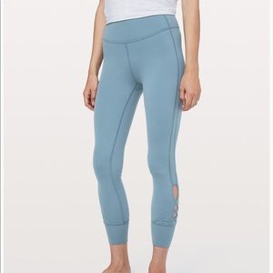 Lululemon Melodic Movement Align. SLATE BLUE